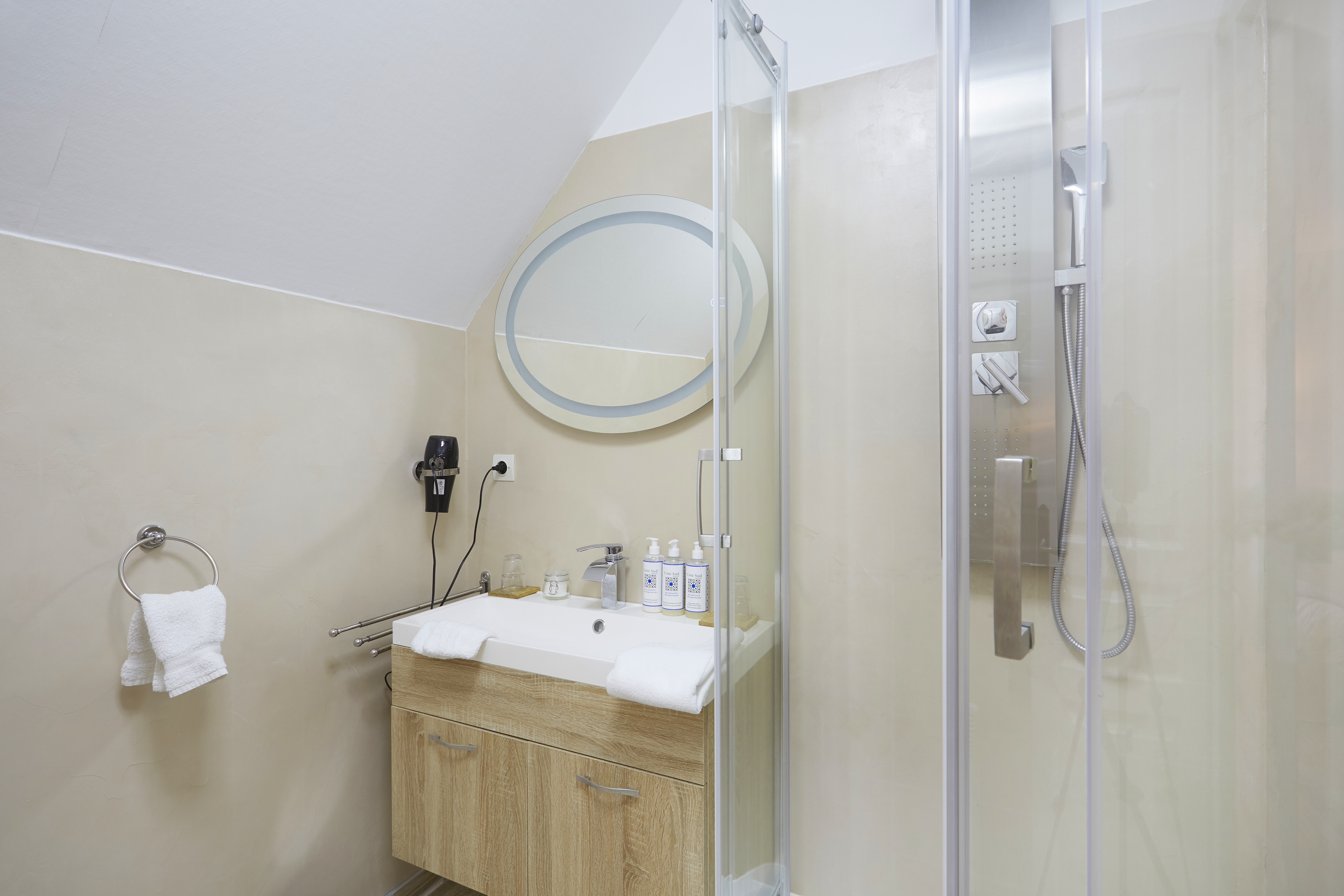 Chambre Contemporaine - Description 1